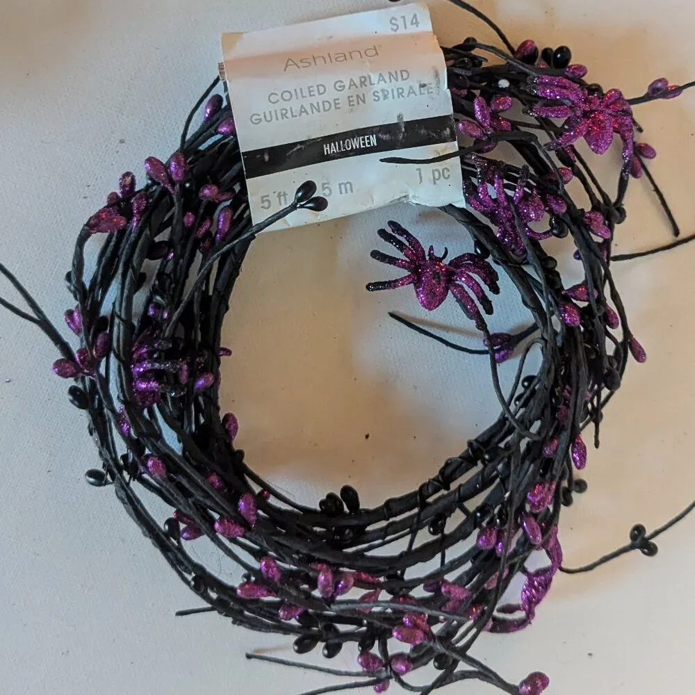 NWT Goth Spider Garland Halloween Decoration Purple Black Floral Ashland Decor